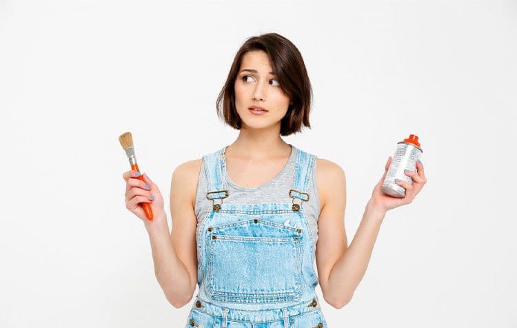 O que rende mais? Tinta em spray ou com trincha?